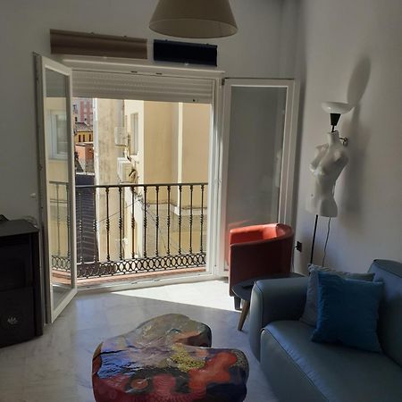 Pop Art House 2 Bedrooms มาลากา ภายนอก รูปภาพ