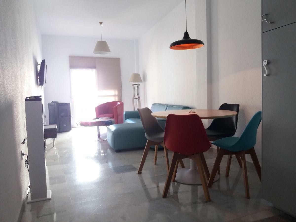 Pop Art House 2 Bedrooms มาลากา ภายนอก รูปภาพ